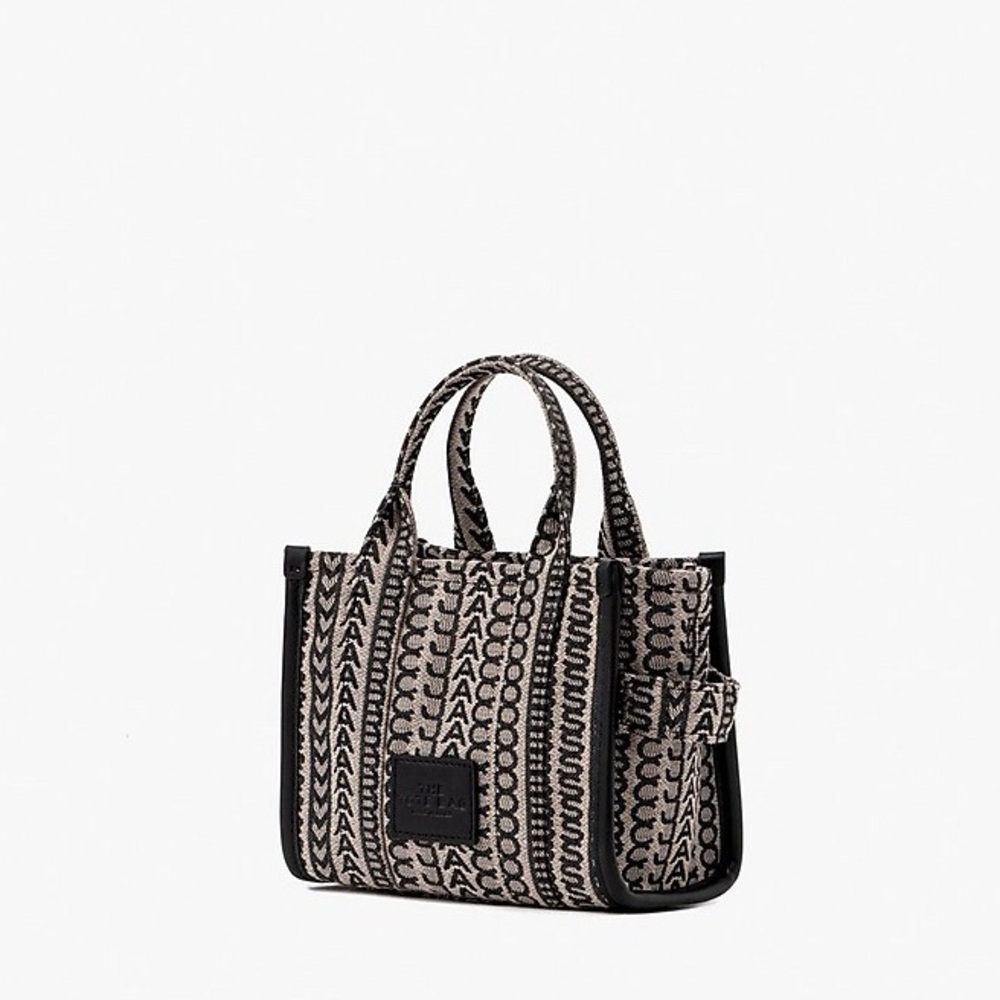 Marc Jacobs Monogram Tote Crossbody Bag Beige Multi - Picture 2 of 8